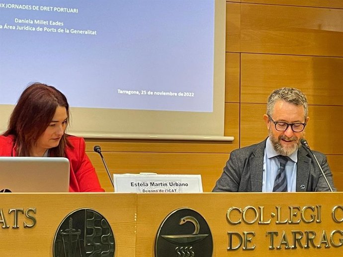 La decana del ICAT, Estela Martín, y el presidente del Port de Tarragona, Saül Garreta.