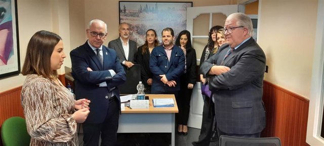 Visita a las instalaciones del SAVA.