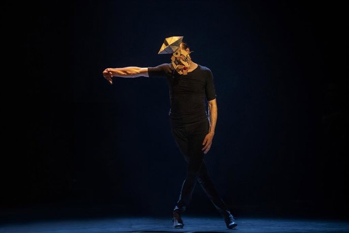 Archivo - Andr?s Mar?n en un momento de su espect?culo ?Carta blanca. ?Mi flamenco impuro'? ?Javier Fergo