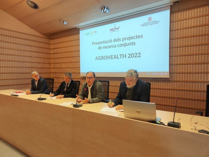 Diego Arango, Miquel Aran, Carmel Mdol e Ignasi Romagosa.