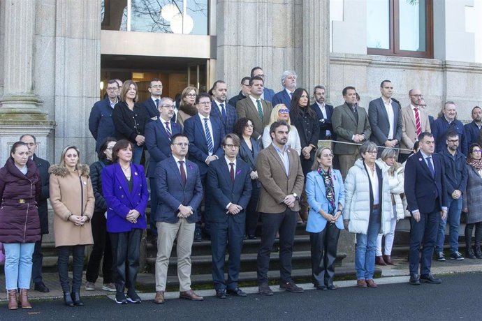 Lectura de la declaración Institucional y minuto de silencio con motivo del 25N