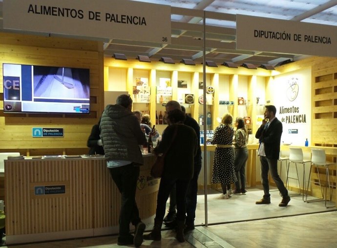 Archivo - Diputación de Palencia abre el plazo de ayudas a pymes de la provincia para asistir a ferias comerciales