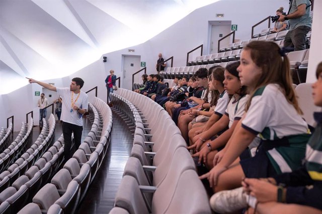 Auditorio de Tenerife estrena un programa de visitas guiadas para centros educativos