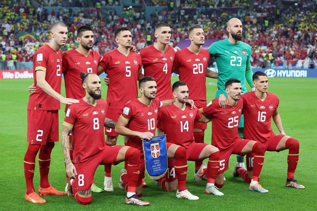 Selección de fútbol de Serbia en su debut ante Brasil en el Mundial de fútbol de Qatar