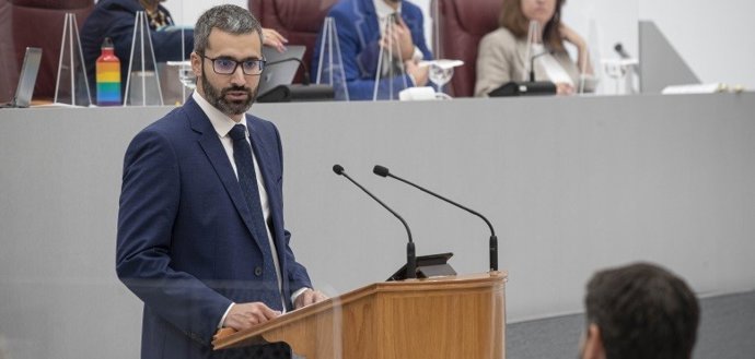 El portavoz del Grupo Parlamentario Socialista, Francisco Lucas