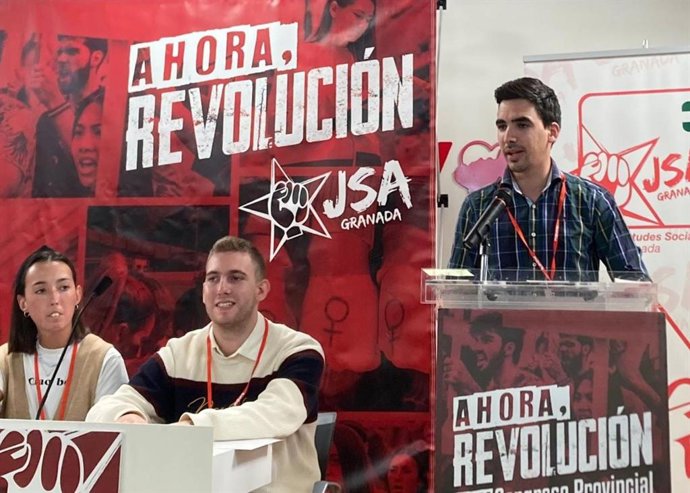 Archivo - Jorge Ibáñez, a la derecha, en una imagen de archivo