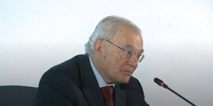 Archivo - El presidente de Unicaja Banco, Manuel Azuaga