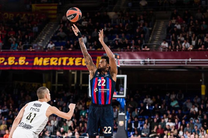 Cory Higgins of FC Barcelona in action during the Turkish Airlines EuroLeague match between FC Barcelona and Partizan Mozzart Bet Belgrade  at Palau Blaugrana on November 22, 2022 in Barcelona, Spain.