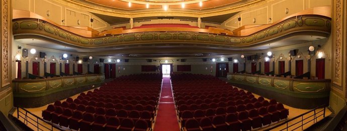 Interior del Teatro Cerezo de Carmona, en Sevilla.