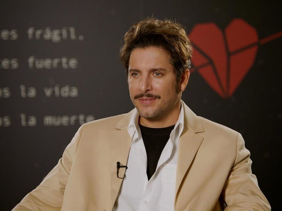 MANUEL CARRASCO PRESENTA SU NUEVO DISCO, 'CORAZÓN Y FLECHA'