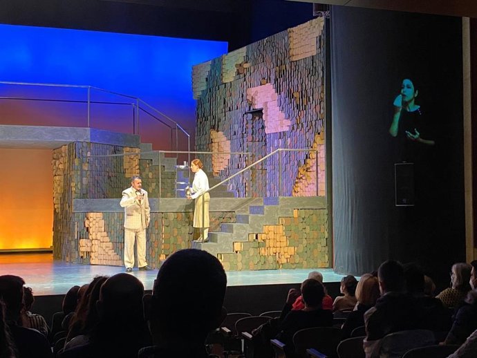 Archivo - Representación de La Peste en el Centro Dramático Galego.