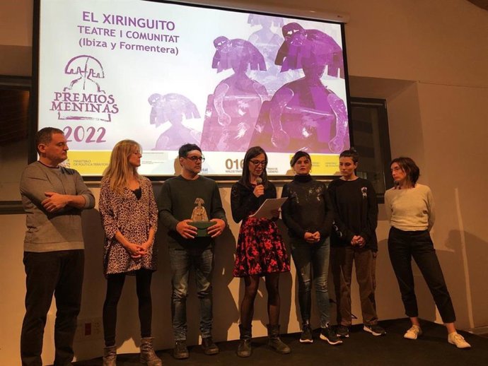 La asociación 'Xiringuito Teatre i Comunitat' recibe el reconocimiento Meninas 2022