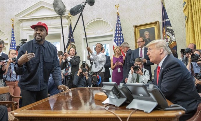 El rapero Ye (anteriormente conocido como Kanye West) y Donald Trump
