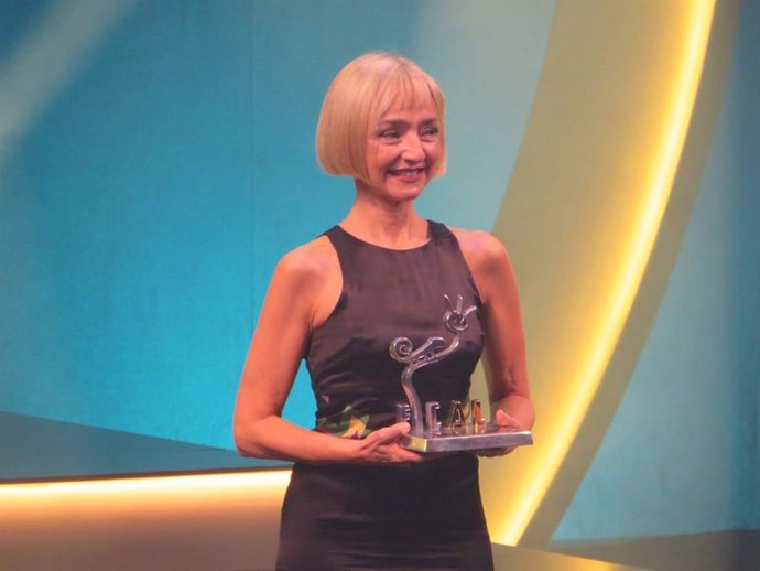 Maria de Medeiros recibe el premio 'Almería, tierra de cine' del XXI Festival Internacional de Cine de Almería (Fical)