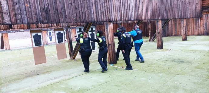 El Ayuntamiento de Jaén recupera las prácticas de tiro dos veces al año para los agentes de la Policía Local