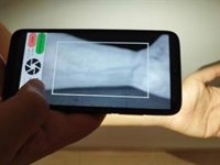 Desarrollan un nuevo método de identificación con las venas de la muñeca desde el móvil