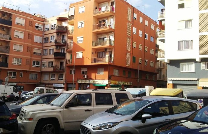 La plaza Sant Cosme, en el barrio de Son Cotoner, antes de su reurbanización.