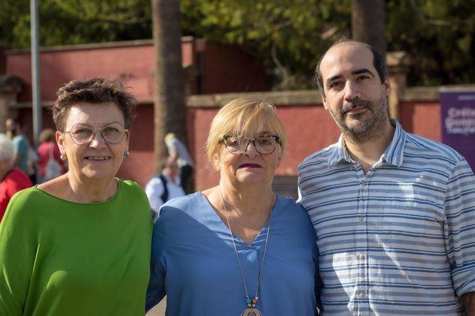 (I-D) Antnia Jover, Ana Maria Porcel Y Alejandro López