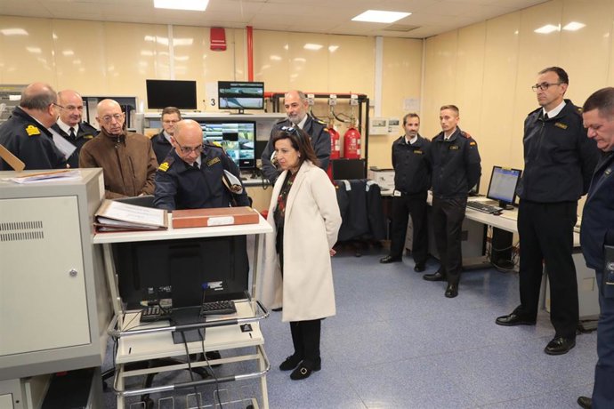 La ministra de Defensa, margarita Robles, visita la Estación de Radio Transmisora de la Armada en Santorcaz (Madrid)