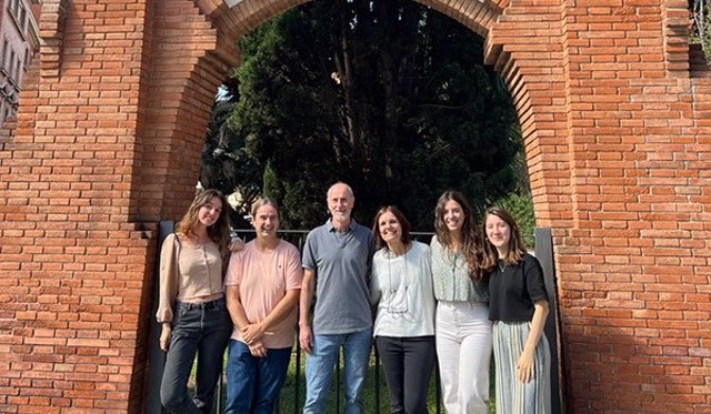 De izquierda a derecha: Clara Romera, Jaime del Valle, Jordi Vilaplana, Carme Pelegrí, Marta Riba y Raquel Alsina