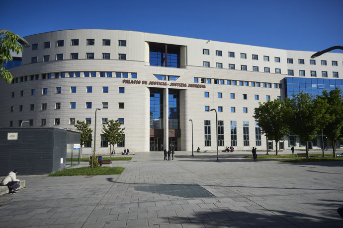 Fachada del Palacio de Justicia de Pamplona, a 10 de mayo de 2021, en Pamplona, Navarra, (España).