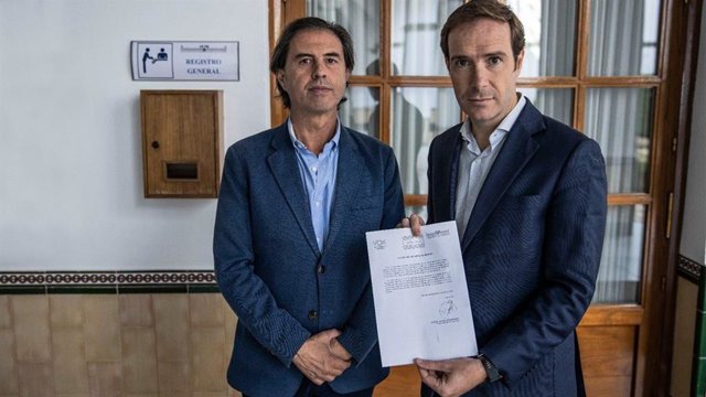 Vox solicita una nueva comisión de investigación sobre la Faffe en el Parlamento andaluz.