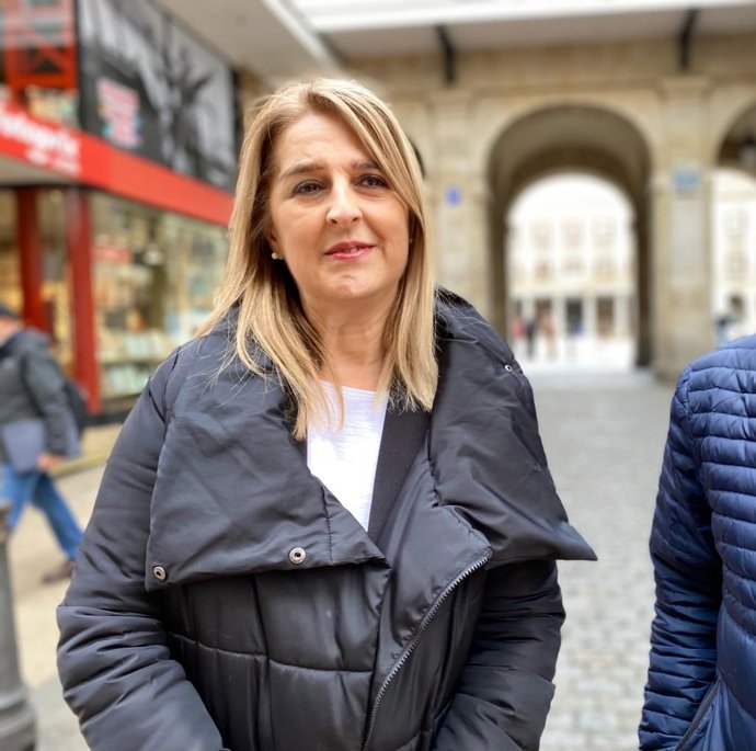 La portavoz del PP en el Ayuntamiento de Vitoria-Gasteiz, Ainhoa Domaica