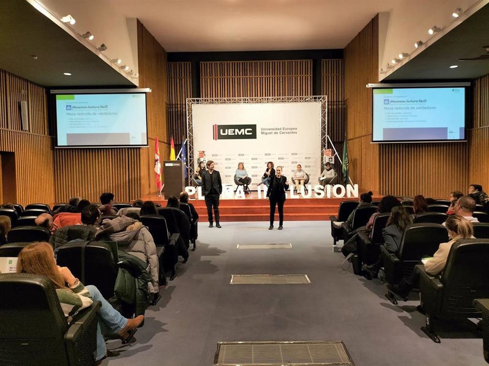 Encuentro de validadores celebrado en la Universidad Europea Miguel de Cervantes.