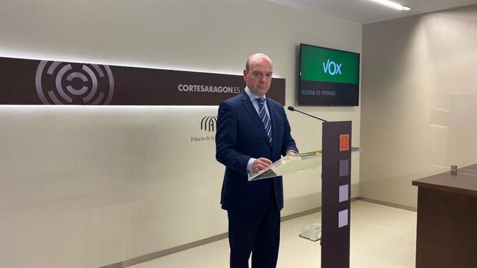 El portavoz de VOX en las Cortes de Aragón, Santiago Morón.