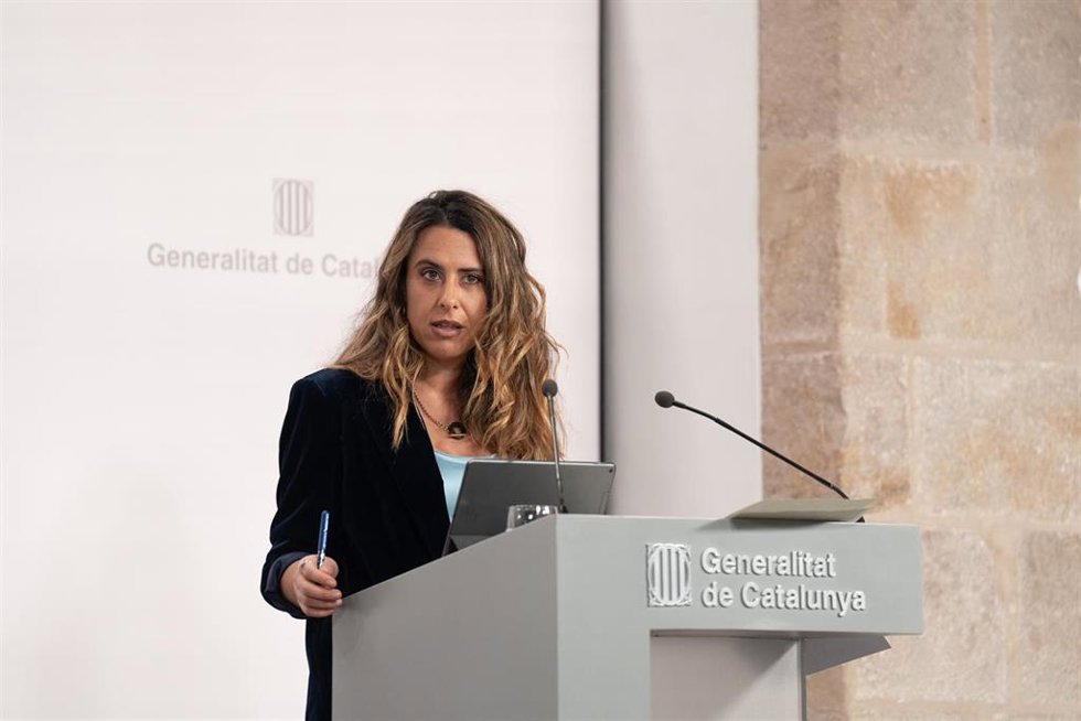 La portavoz del Govern, Patrícia Plaja, interviene en una rueda de prensa tras el Consell Executiu, a 22 de noviembre de 2022, en Barcelona, Catalunya (España). Durante el Consell Executiu se ha aprobado el Protocolo Marco, que fija los estándares y coo