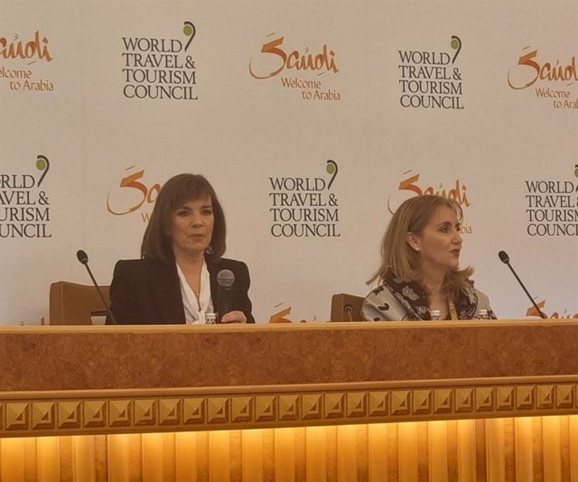 Conferencia de prensa de la WTTC en Riad.
