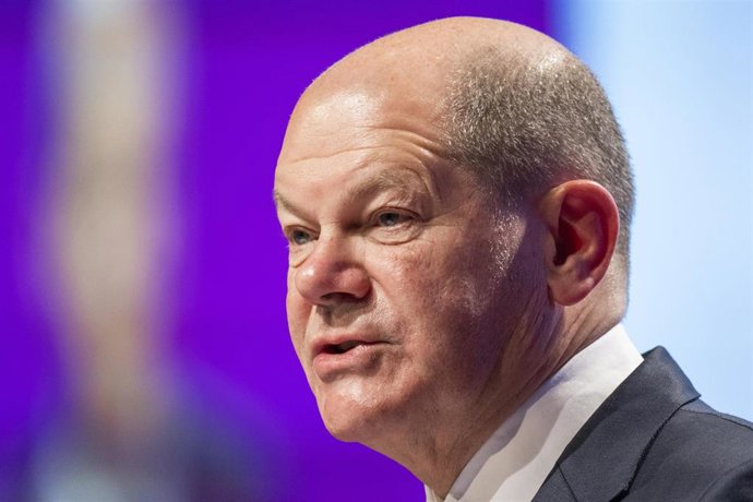 29 November 2022, Berlin: German Chancellor Olaf Scholz speaks during the 25th Trade Union Conference of the dbb Beamtenbund und Tarifunion. Photo: Christophe Gateau/dpa