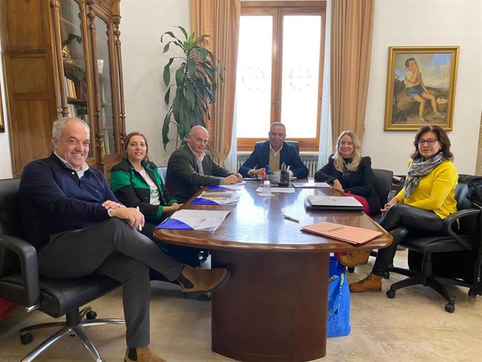 Reunión de la Comisión de la marca Alimentos de Valladolid,