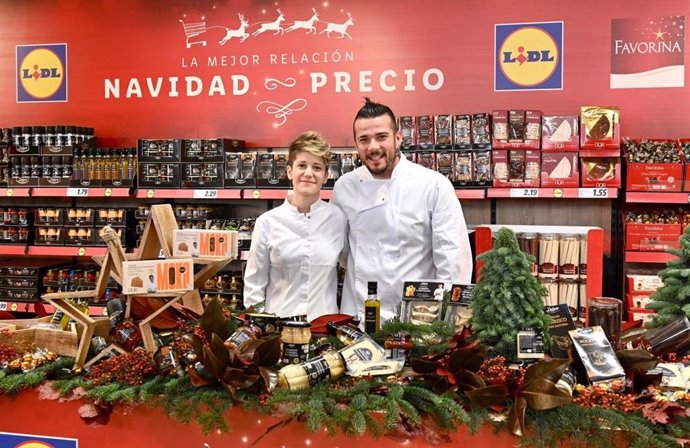 Los chefs con estrella Michelin Vicky Sevilla y Carlos Maldonado con Lidl