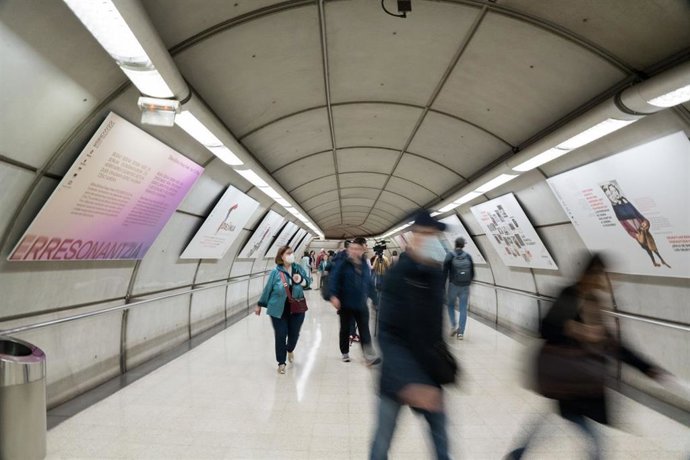 Bilbao 10-11-2022 Bilbao Bizkaia Design Week. Metro Bilbao  MITXI