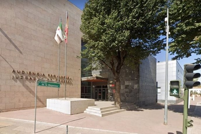 Archivo - Sede de los juzgados y la Audiencia Provincial de Cáceres