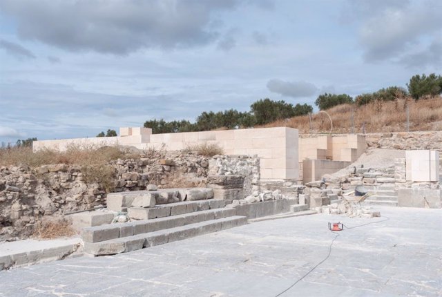 Restos del templo romano de Torreparedones.