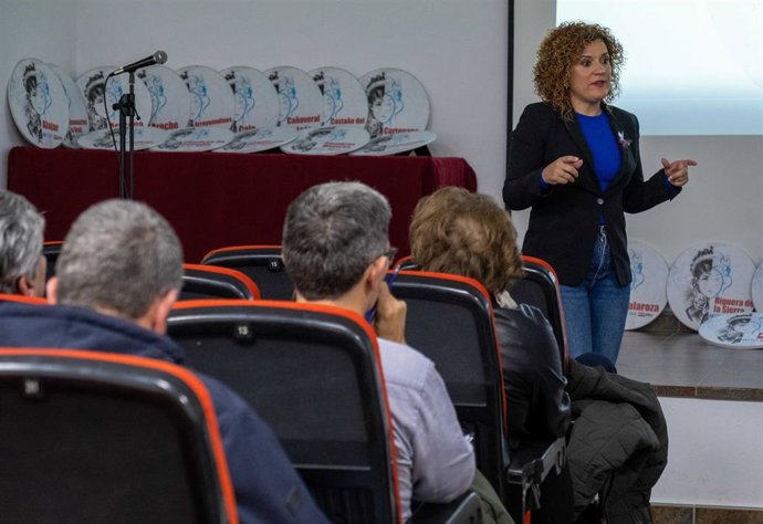 Diputación presenta sus planes de inversión a los alcaldes de la comarca serrana