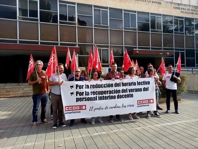 Concentración de CCOO Enseñanza