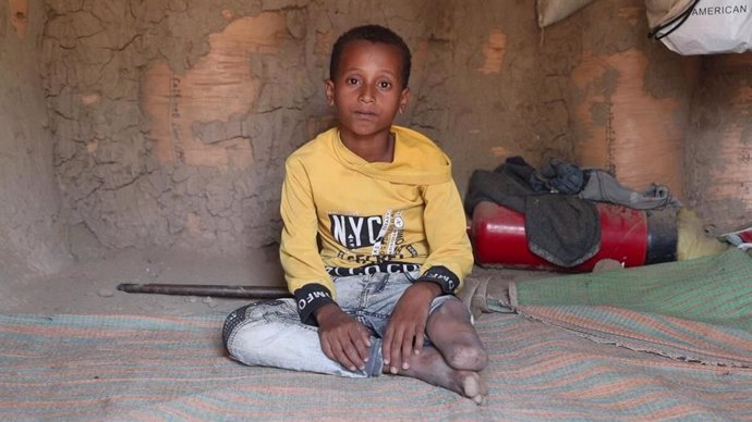 Zaid, un niño de nueve años que vive en un campo de desplazados cerac de Taiz, en Yemen.