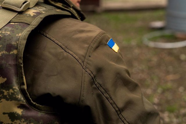 Archivo - Un soldado ucraniano