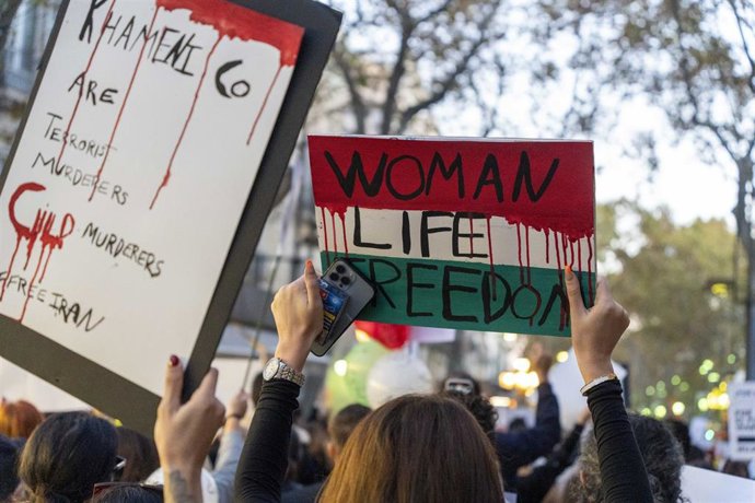 Protestas contra la muerte de Mahsa Amini