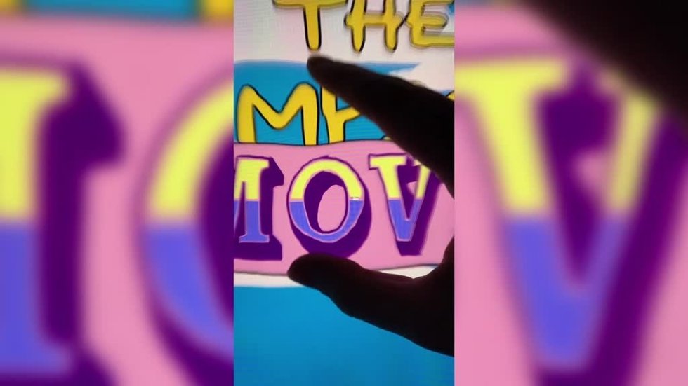 El arte del infinito: esta mujer recrea la película de "Los Simpsons" a través de una técnica muy particular