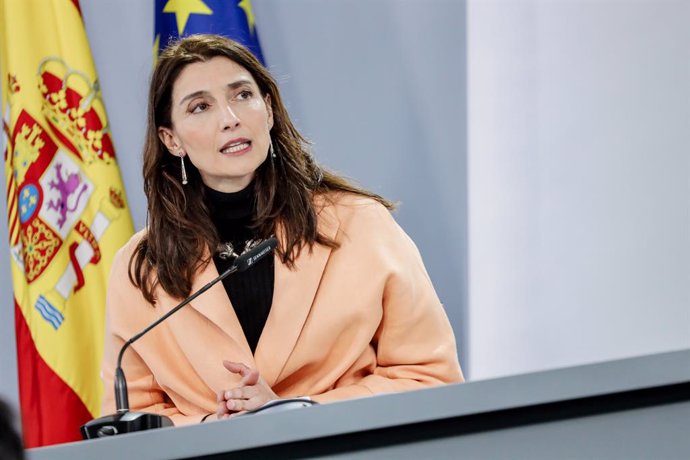 La ministra de Justicia, Pilar Llop, durante una rueda de prensa posterior al Consejo de Ministros, en el Palacio de La Moncloa, a 29 de noviembre de 2022, en Madrid (España). La ministra Portavoz, Isabel Rodríguez; la ministra de Justicia, Pilar Llop, 