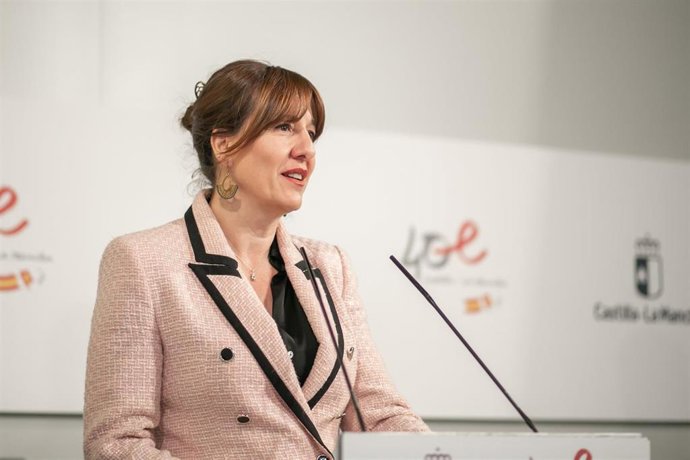 La portavoz del gobierno autonómico de Castilla-La Mancha, Blanca Fernández.