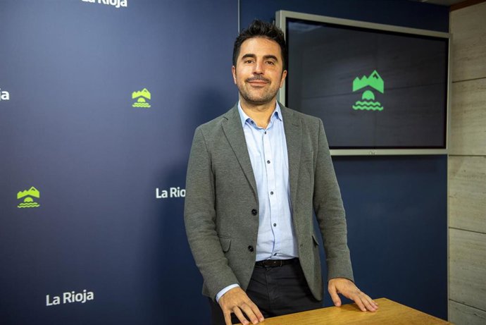 El portavoz del Gobierno riojano, Alex Dorado