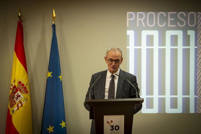 Archivo - El presidente del Consejo Económico y Social (CES), Antón Costas, interviene durante un acto de conmemoración del proceso 1001, en el Consejo Económico y Social, a 24 de junio de 2022, en Madrid (España). Con motivo del 50 aniversario del proc