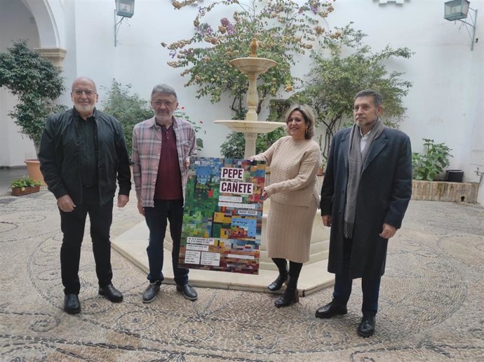 (Desde Izda.) Castro, Cañete, Navajas Y Lara En La Presentación De La Muestra 'Resurrección'.