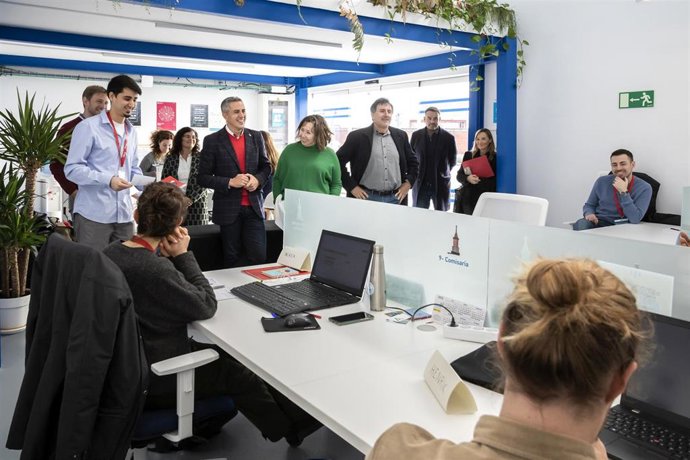 El Vicepresidente, Pablo Zuloaga, Visita El Espacio De Coworking Para Jóvenes Emprendedores