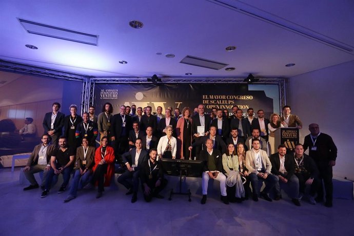 El alcalde de Sevilla, Antonio Muñoz, ha clausurado en el Palacio de Exposiciones y Congresos de Sevilla (Fibes) la primera edición de Al Andalus Innovation Venture.